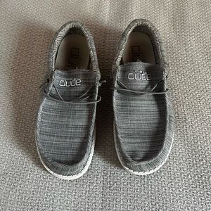 Gray hey dudes men’s size 6 women’s 7.5